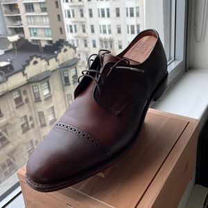 Allen Edmond Boulevard Cap Toe Chili 12 D